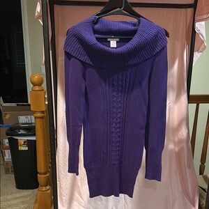 Elegant Berry Purple Women's Sweater by Candie’s